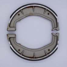 Jeu de mâchoire de frein arrière 