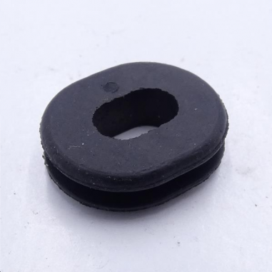 Douille caoutchouc cache batterie 